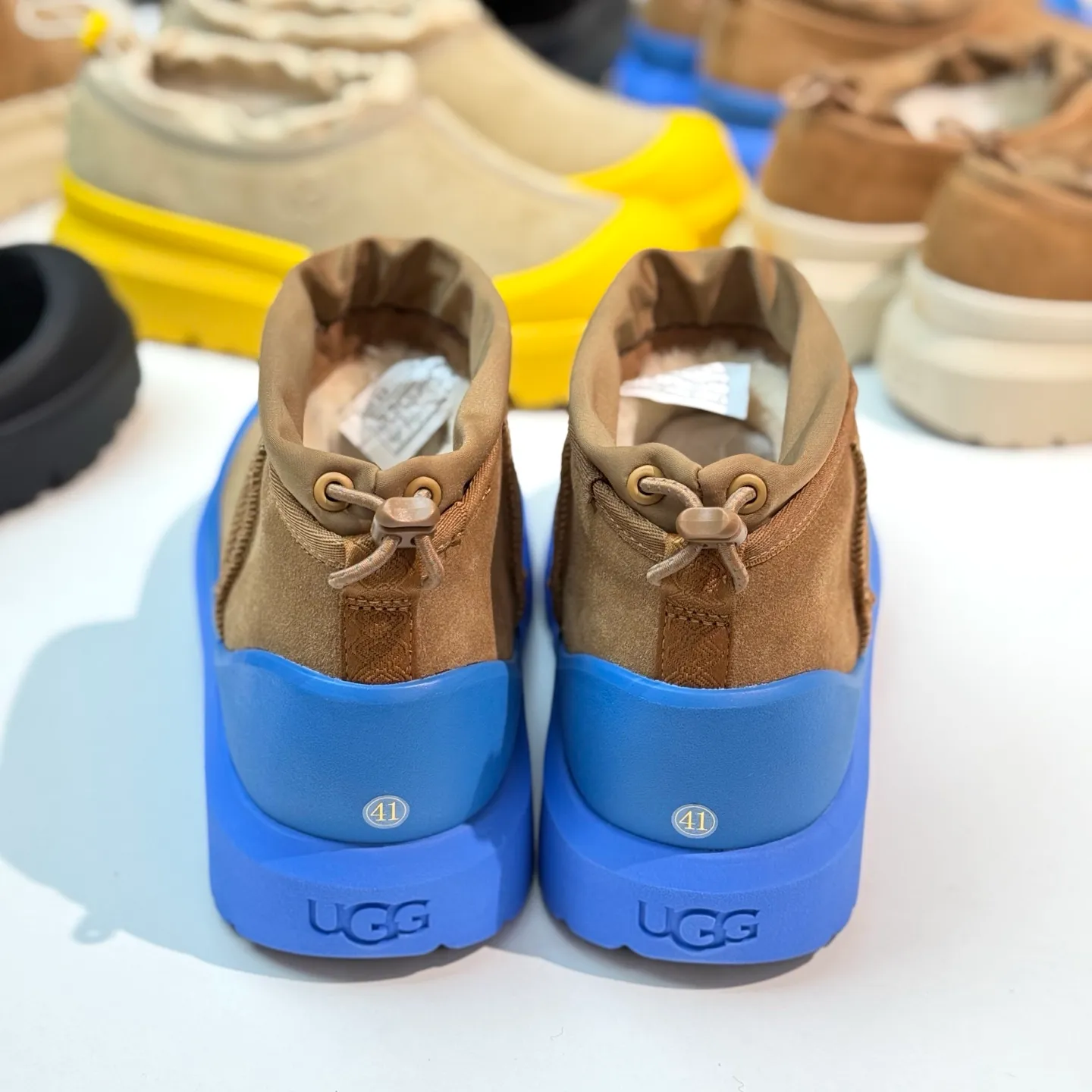 Local 💰600 2025 new Wang Yibo 4196 exclusive version original OEM grade UGG Wang Yibo same model high-end exclusive supply pyramid-top workmanship quality high-end needs to come #big advantage supply❗️❗️❗️ low-top men's and women's shoes size: 36 37 38 39 40 41 42 43 44 45